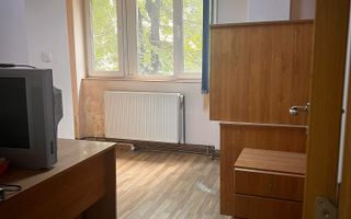 Apartament 2 camere etaj 1, ultracentral – P-ta Revolutiei - Poză 1