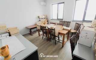 Spatiu de Birouri 100 mp - Renovat - Poză 10