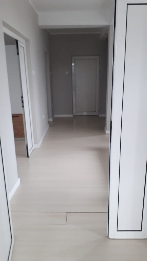 De inchiriat 2 apartamente cu 2 camere, etaj 1/2, strada Domneasca, 500 E - Poză 4