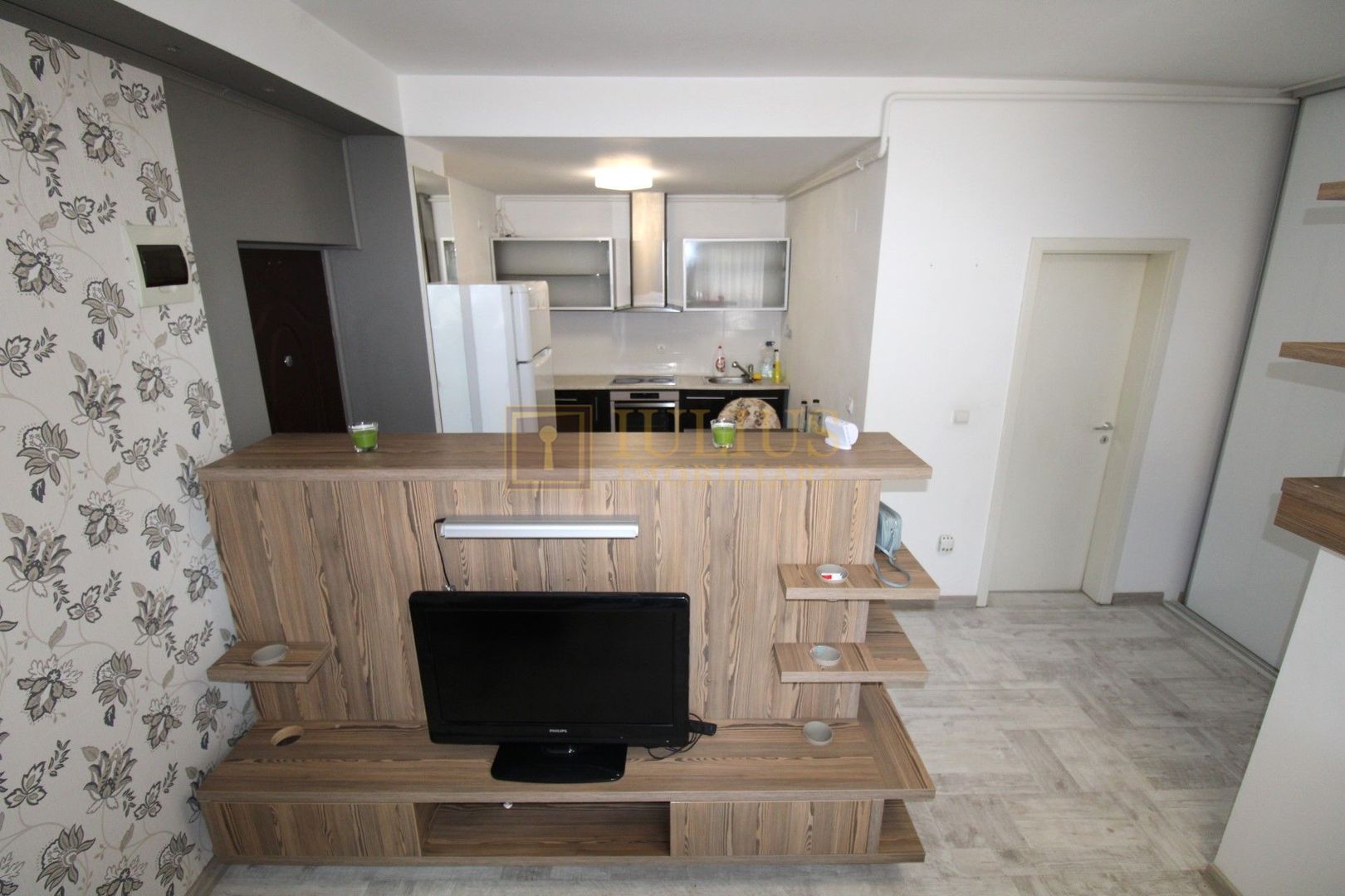 Studio; dormitor + sufragerie, langa IQ Hotel - zona de sud. - Poză 7
