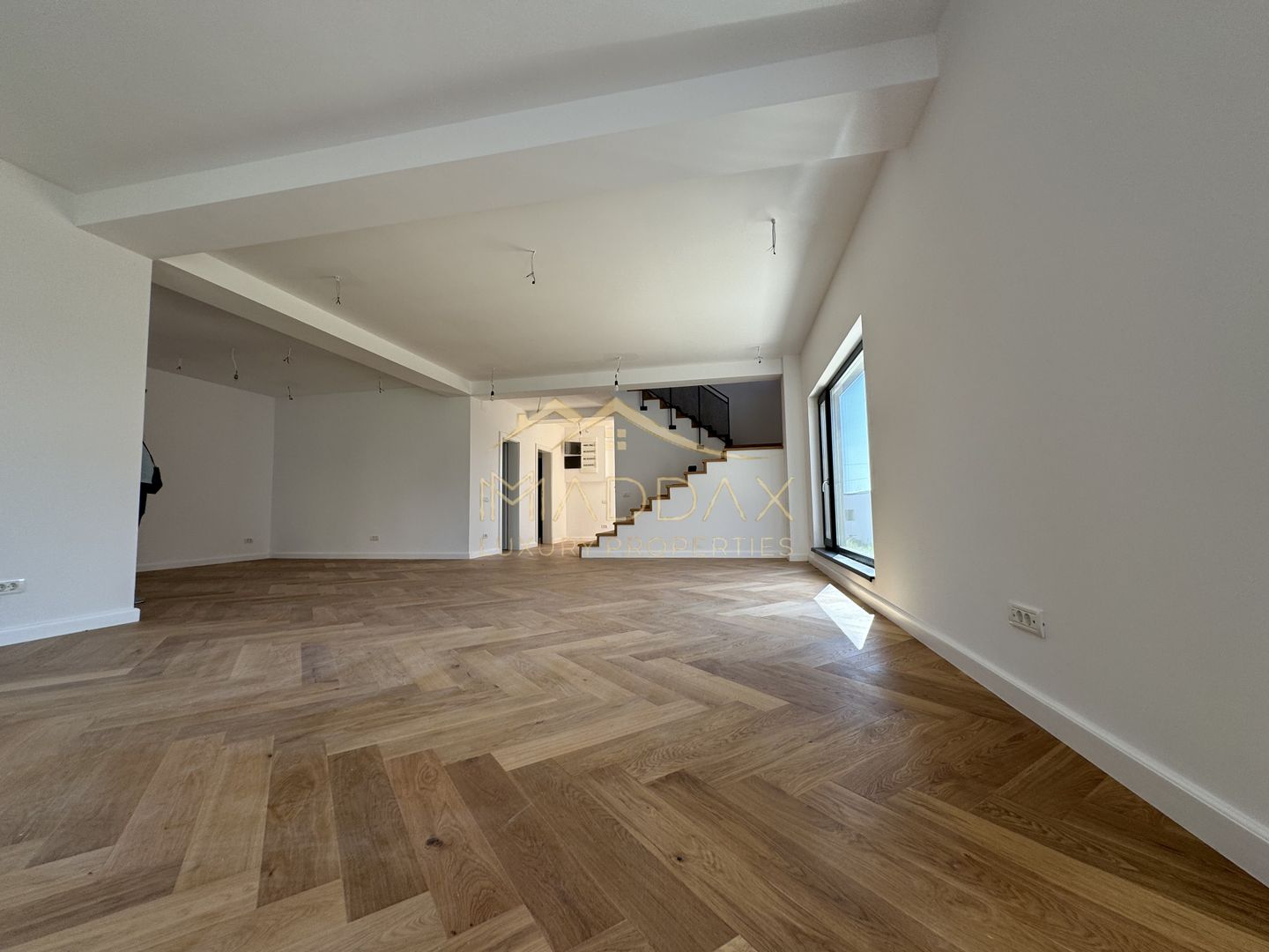 Vila LUX***Panouri fotovoltaice***Lake view//Laguna Albastra/Corbeanca - Poză 40