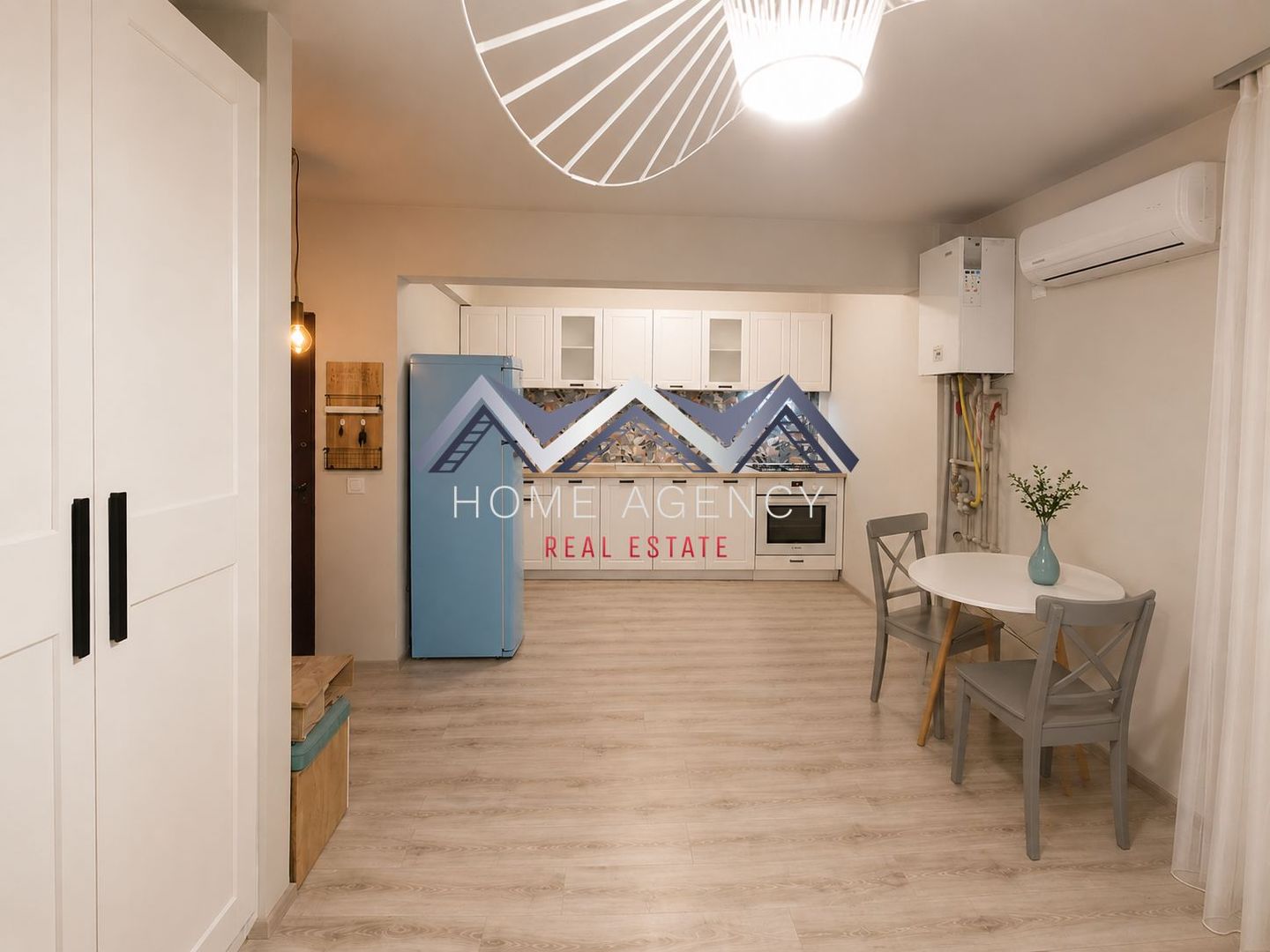 Apartament 2 camere Otopeni central - Poză 2