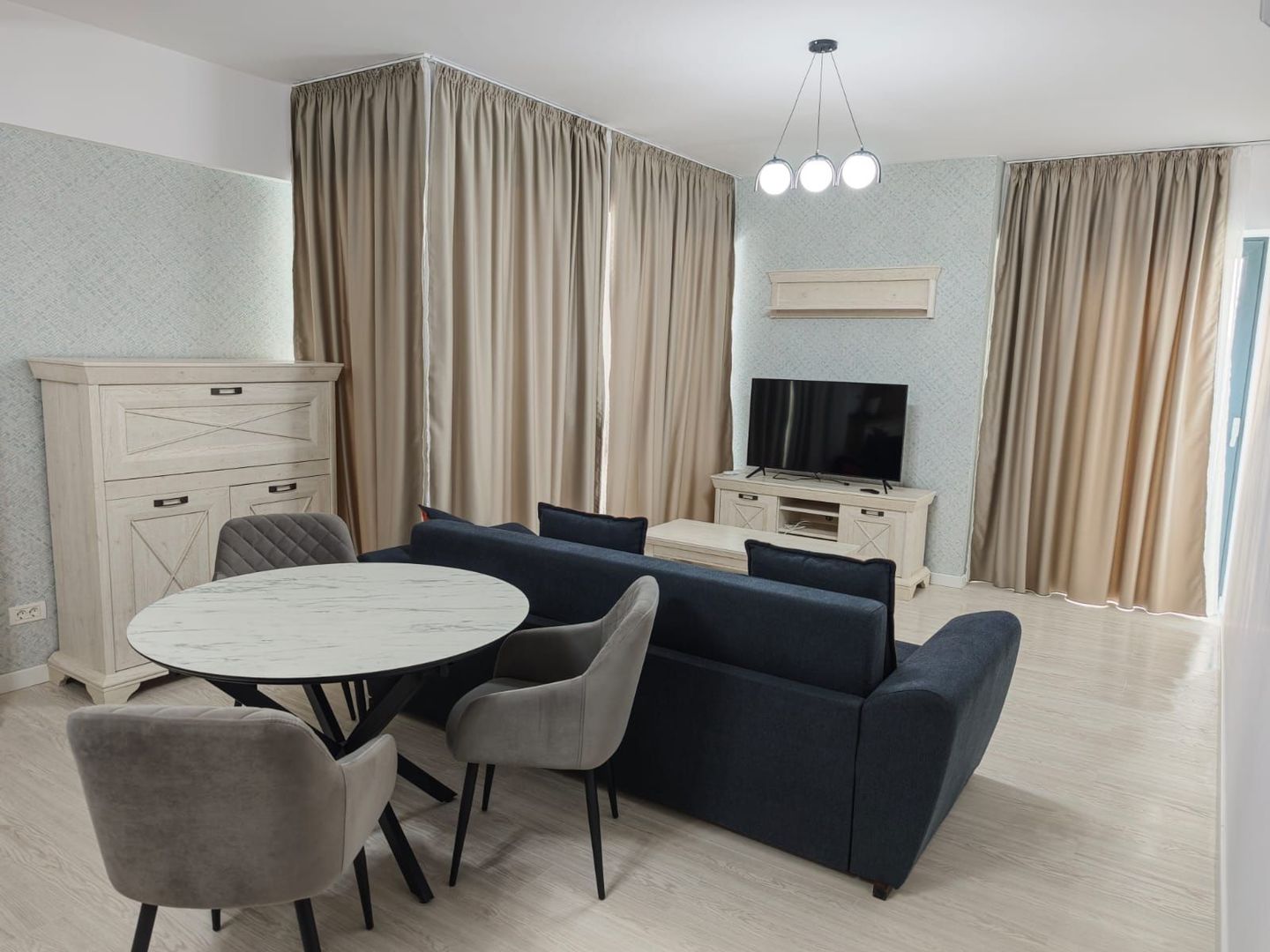 Apartament Rond Alba Iulia/Decebal - Poză 1