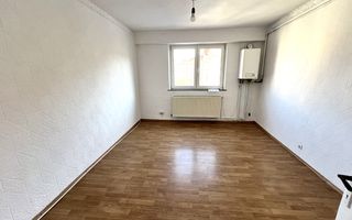 Garsoniera Sibiu, etaj 3, zona Compa - Poză 1