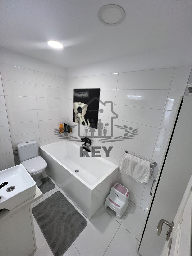 Se vinde apartament 3 camere | Doamna Stanca - Poză 9