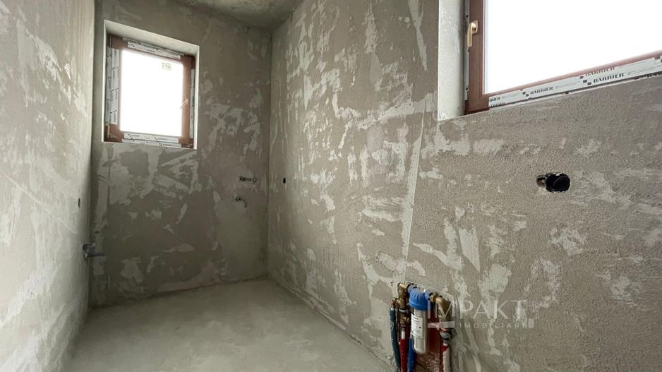 Duplex semifinisat de vanzare in Aiton – 148 mp, teren 800 mp - Poză 11