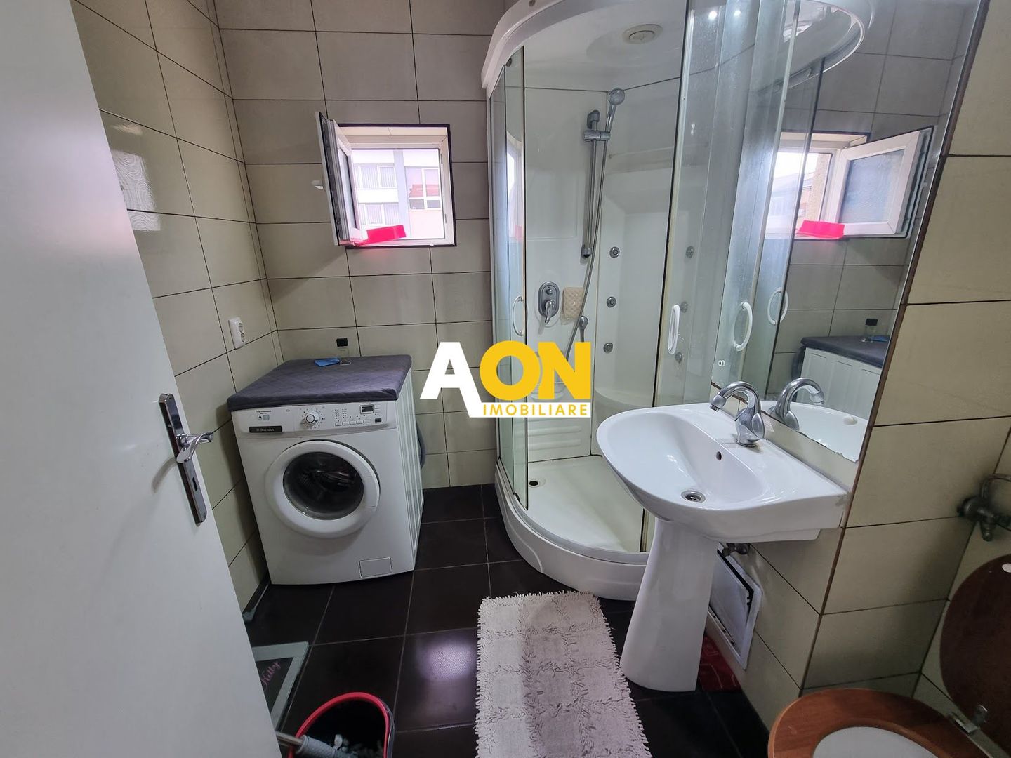 Apartament  3 Camere Zona Liceul Sportiv - Poză 5