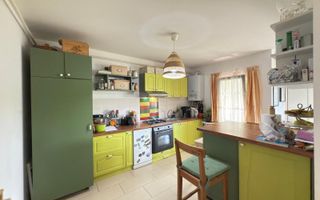 Pozitie excelenta - situata la margine. 3 dormitoare. Curte mare. - Poză 3