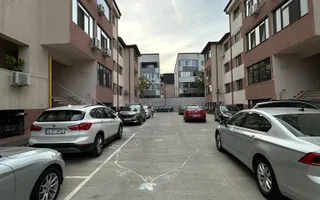 Metrou 1 decembrie Ap 3 camere cu 2 parcari - Poză 23