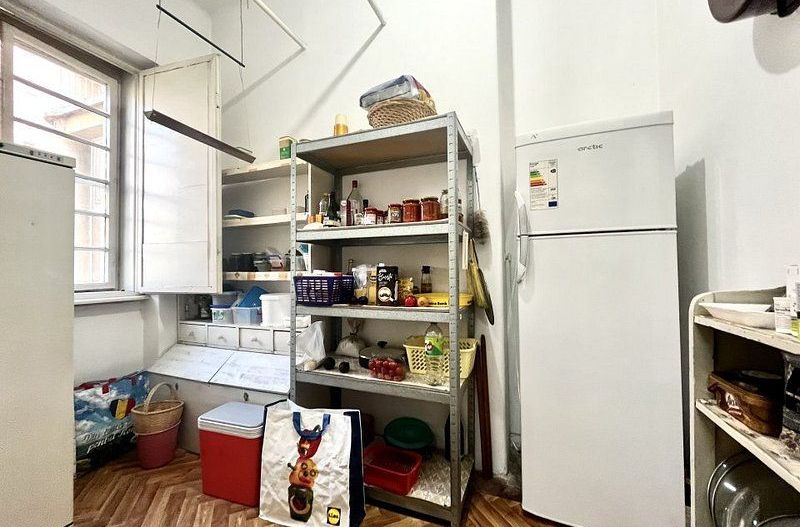 Apartament patrimoniu, 130 mp, cu garaj, et 1, in Piața Victoriei- Primărie - Poză 16