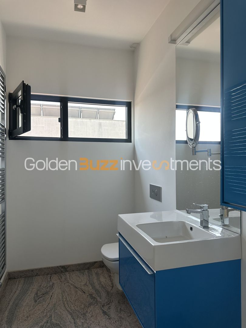 Vilă Individuala | Locație premium | Panouri solare - Poză 11