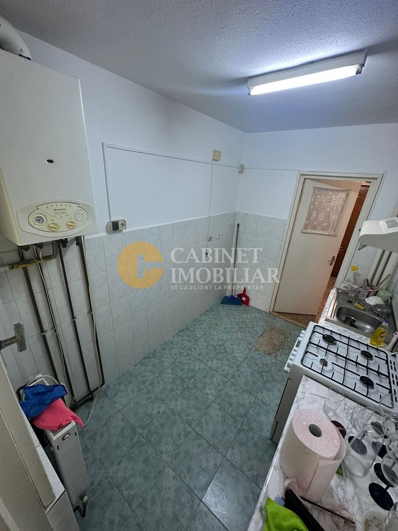 TATARASI -2 CAMERE DECOMANDAT - ETAJUL 1 - MOBILAT SI UTILAT - Poză 2