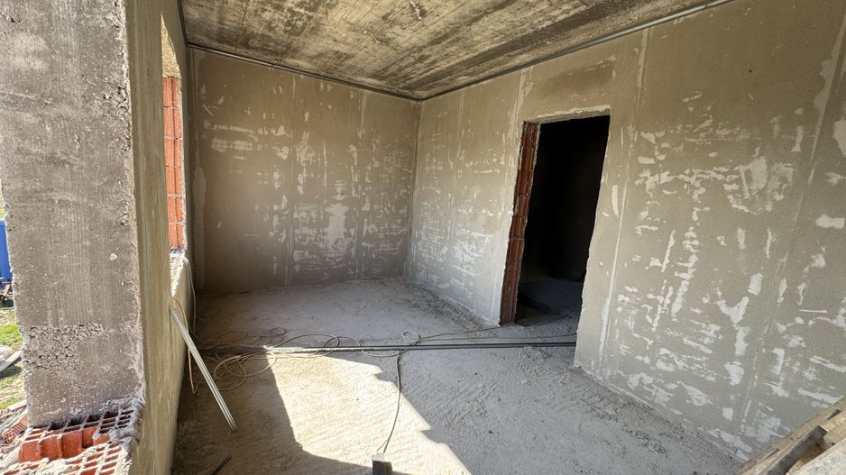 Sacalaz, 1/2 Duplex pe Etaj, 4 Camere,2 Bai,Terasa Acoperita - Poză 6