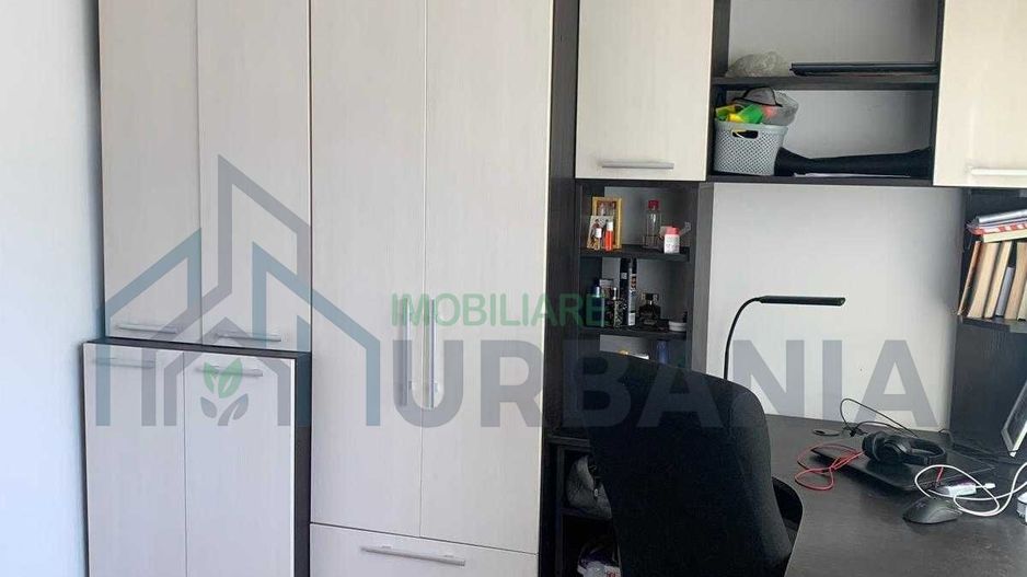 Apartament 3 camere, mobilat, zona Centrală – Podu Roș, Iași, cu loc de parcare inclus - Poză 2