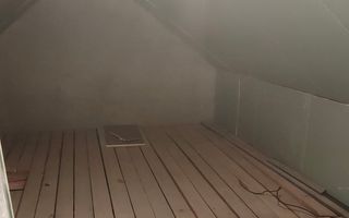 De vânzare casă cu 3 camere, 1000 mp teren, Cauaceu - Poză 9