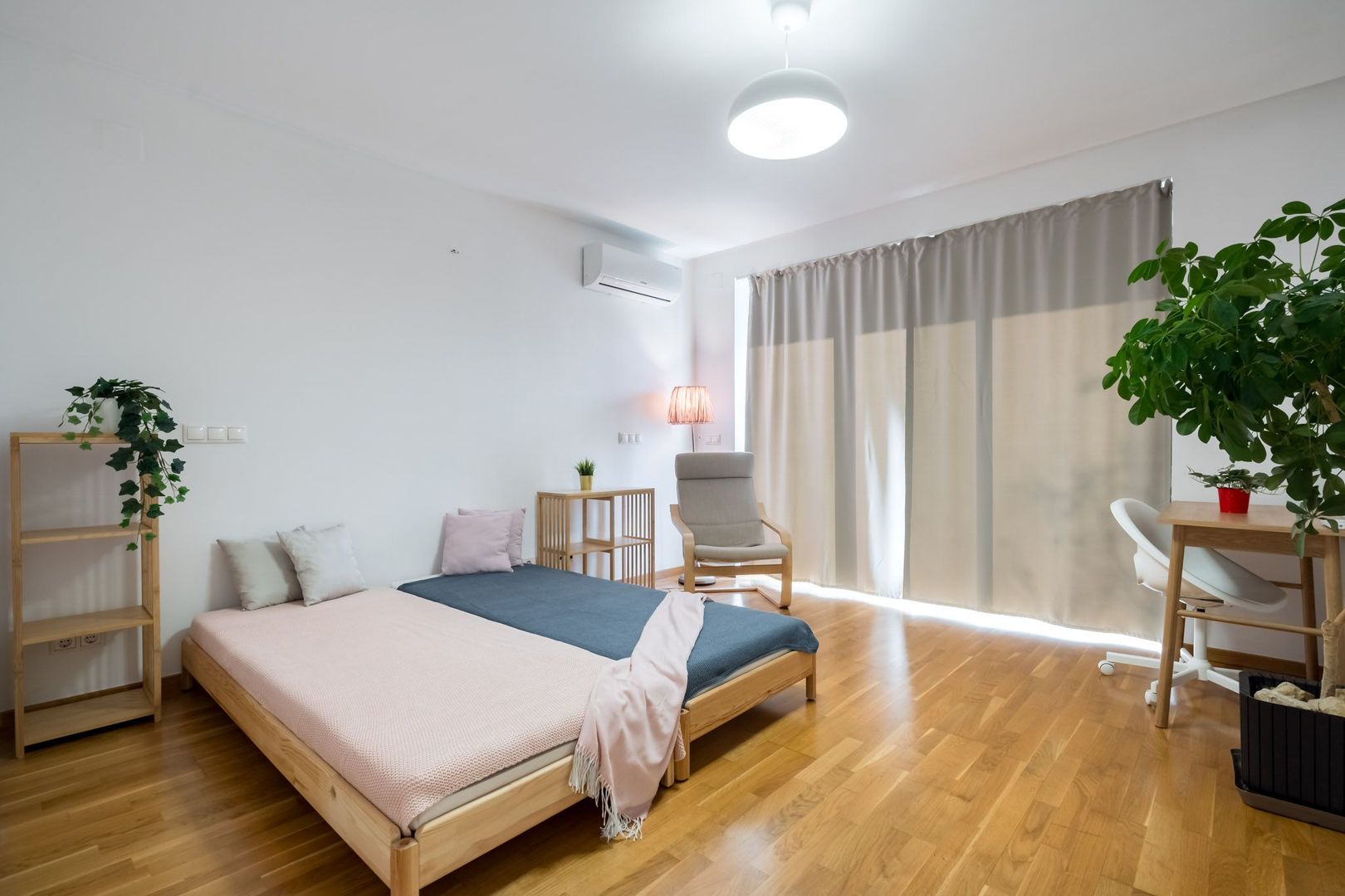 COMISION 0% - Apartament 4 camere superb 130mp, cu terasa, in incinta Green Lake - Poză 22