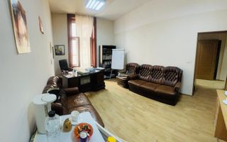 Apartament (pretabil pentru Birou ,Cabinet etc.) de vanzare in centru. - Poză 8