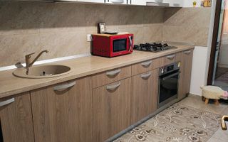 AP 2 CAM FRUMOASA 68 MP PLUS CURTE MOBILAT UTILAT COMPLET-99,000 € - Poză 3