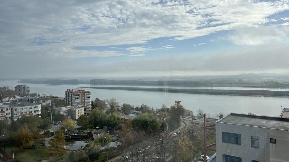 De inchiriat apartament cu o cameră pe faleza 1300 lei - Poză 2