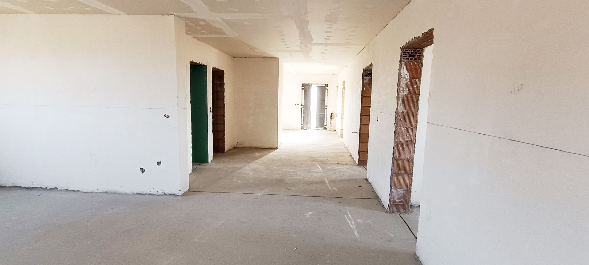 Casa din caramida in zona Izvor-168mp - Poză 7