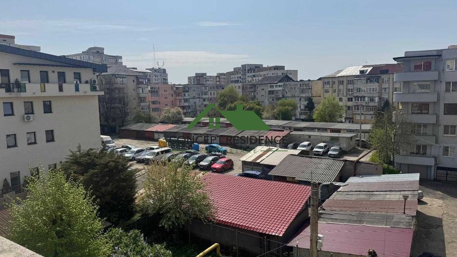4 camere+ Garaj– Bd. Unirii | 80 mp | Etaj 3 | 2 băi | 2 balcoane - Poză 8