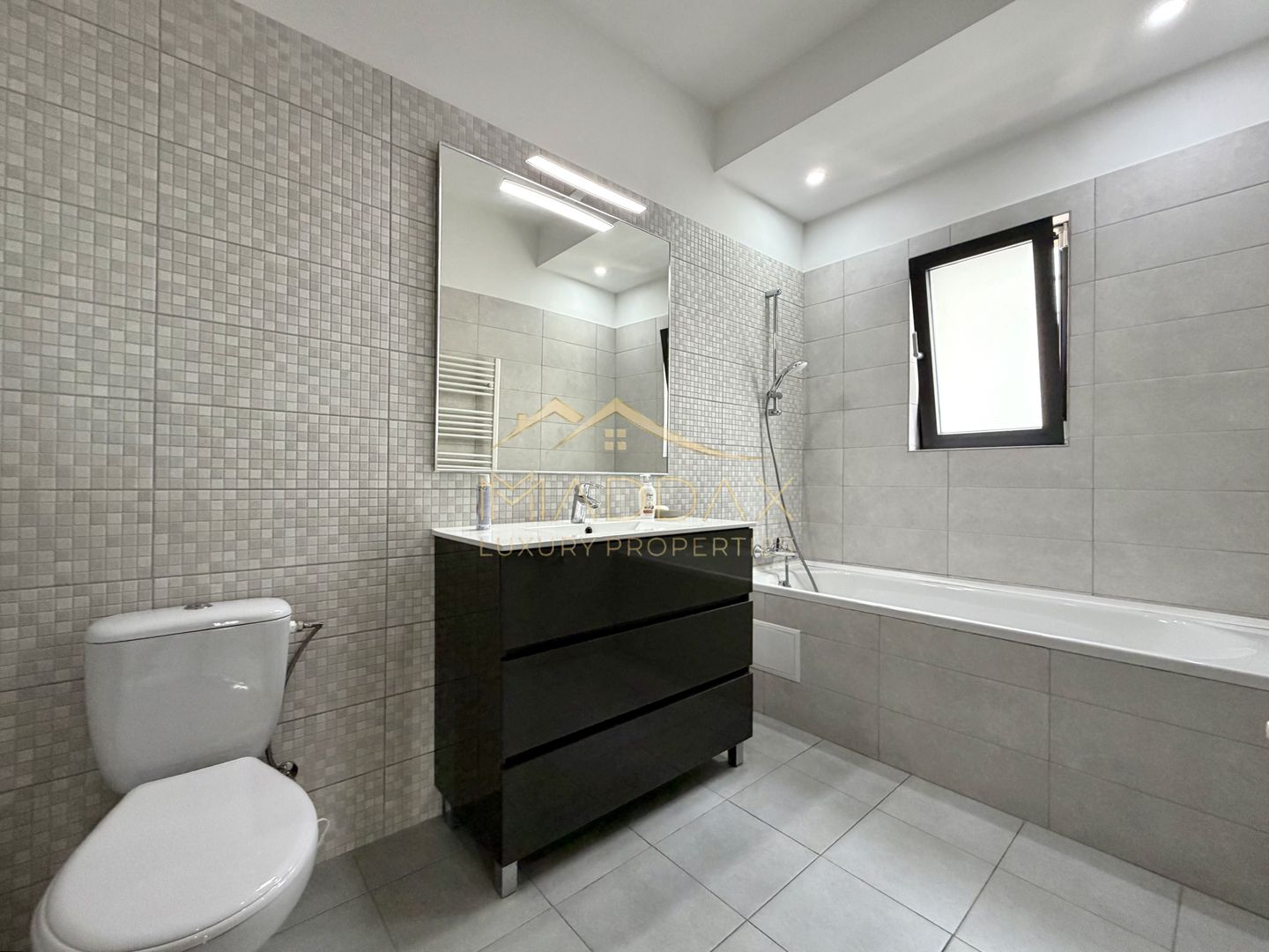 Duplex 4 camere // 179 mp utili + terasa 49 mp / 1 Parcare // Floreasca - Poză 51