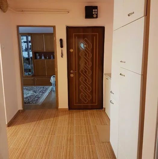 Girocului | 2 Camere | Decomandat | Mobilat si Utilat - Poză 1