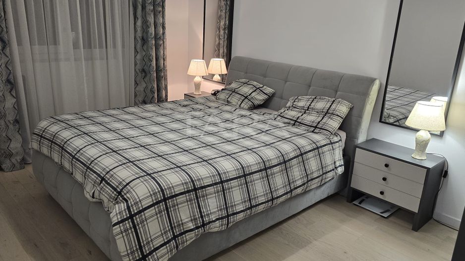 Apartament 2 Camere – Zonă Semicentrală, Vedere Panoramică - Poză 3