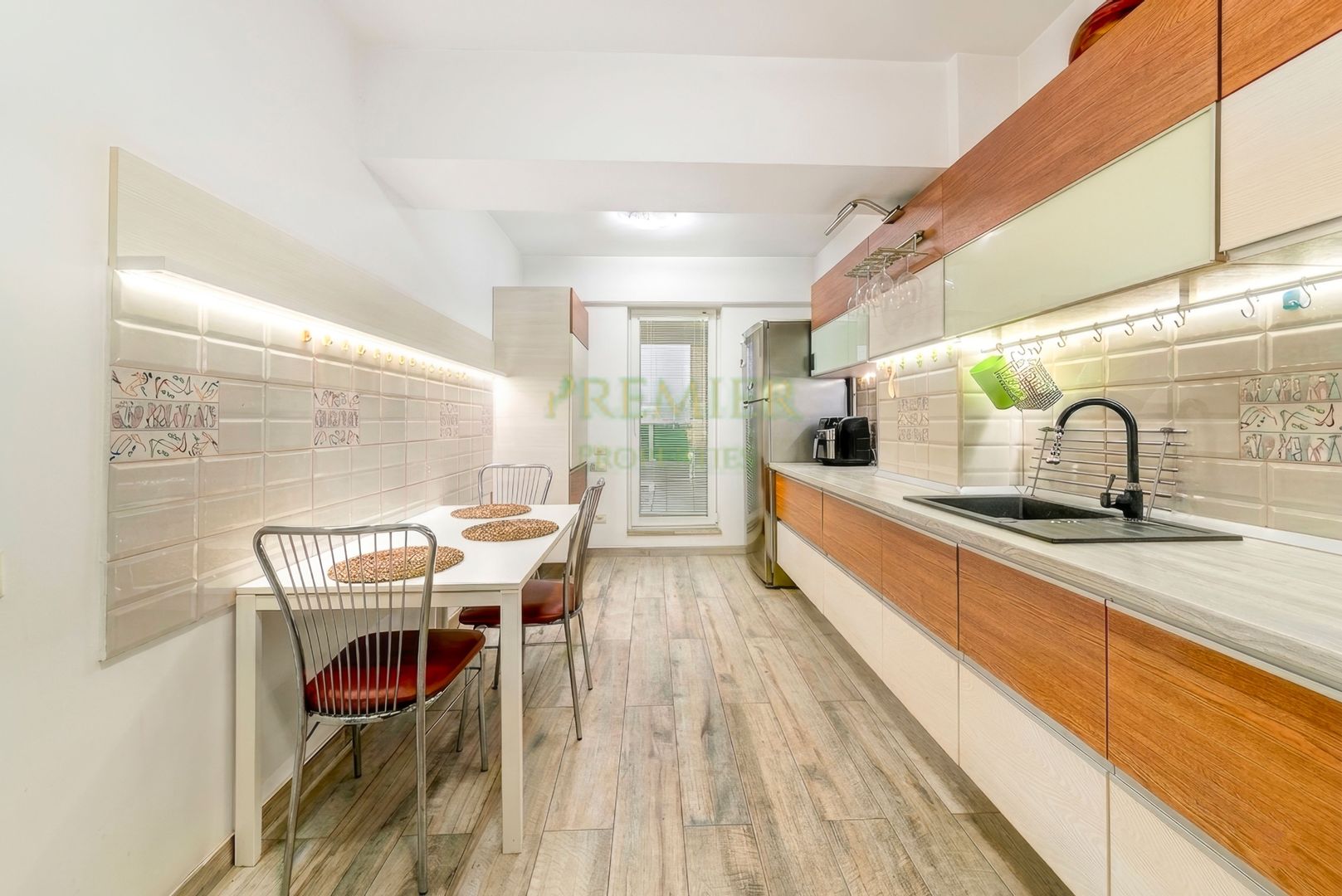 Penthouse cu terasă panoramică de 53 mp, garaj subteran – Sector 1,  an 2020 - Poză 11