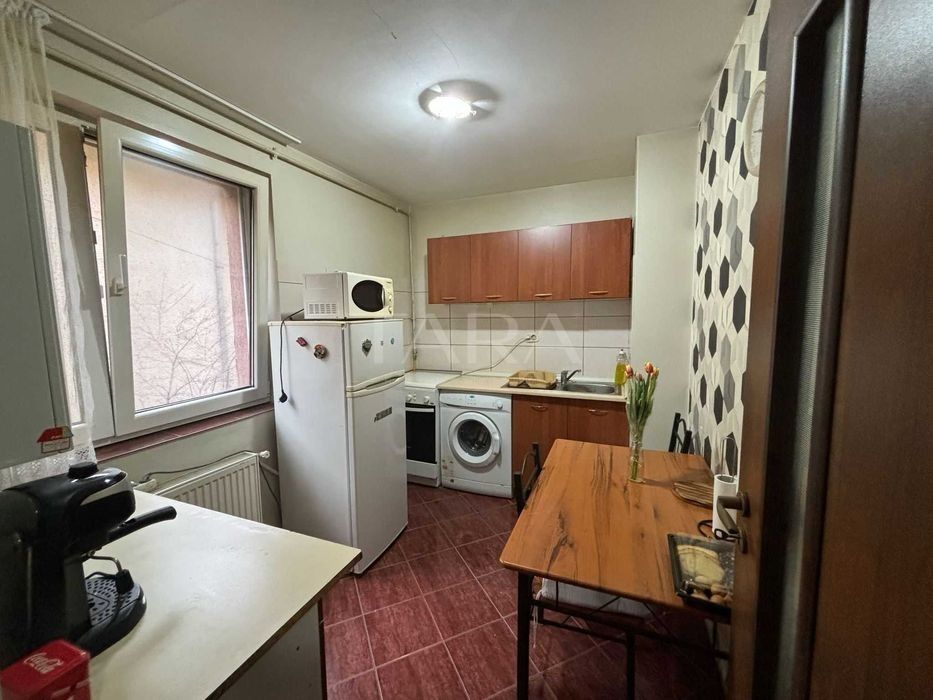Apartament 1 camera, decomandat, zona Între Lacuri - Poză 3