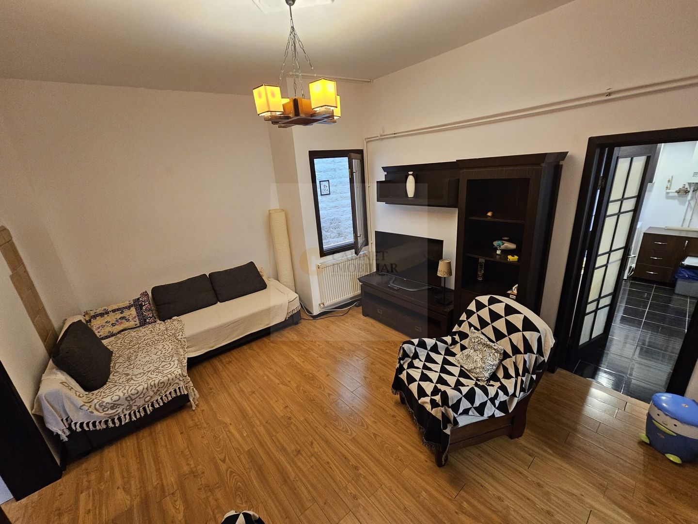 Apartament 3 camere | 74mp in vila | Renovat 2025 | Piata Alba Iulia - Poză 3