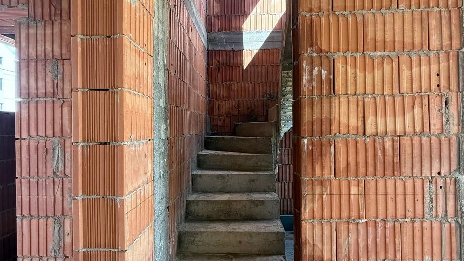 Duplex la rosu - 3 dormitare- Dumbravita - Poză 7