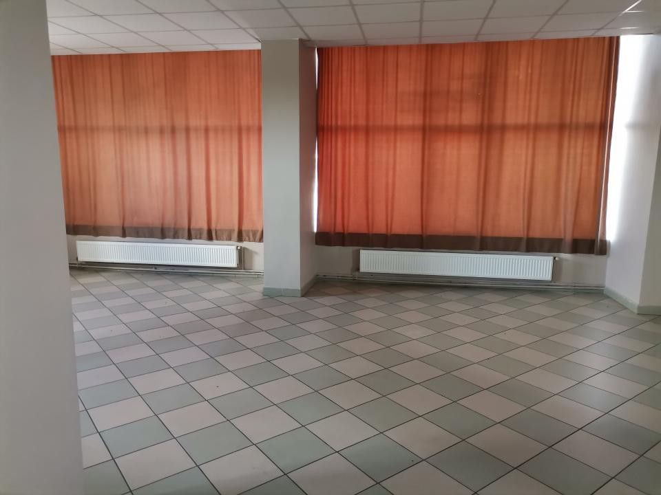 Inchiriere cladire D+P+3, Targul din Vale, stradal - Poză 8