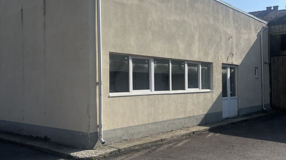 Spațiu comercial premium de închiriat ,190mp,centru  Covasna. - Poză 4