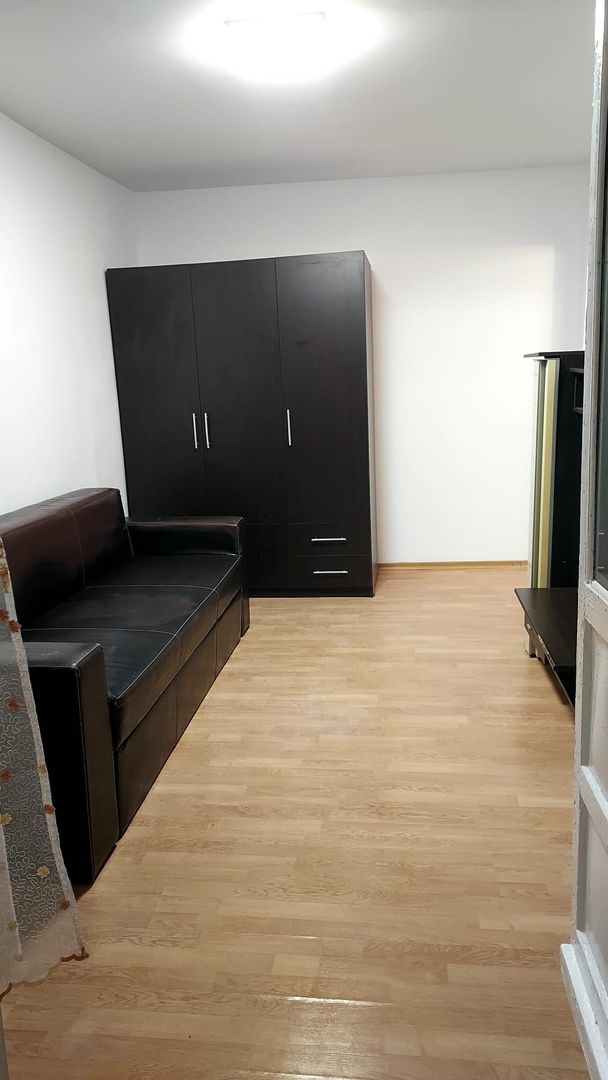 Calea Buziasului | Etaj 1 | Mobilat si utilat | Bucatarie inchisa - Poză 4