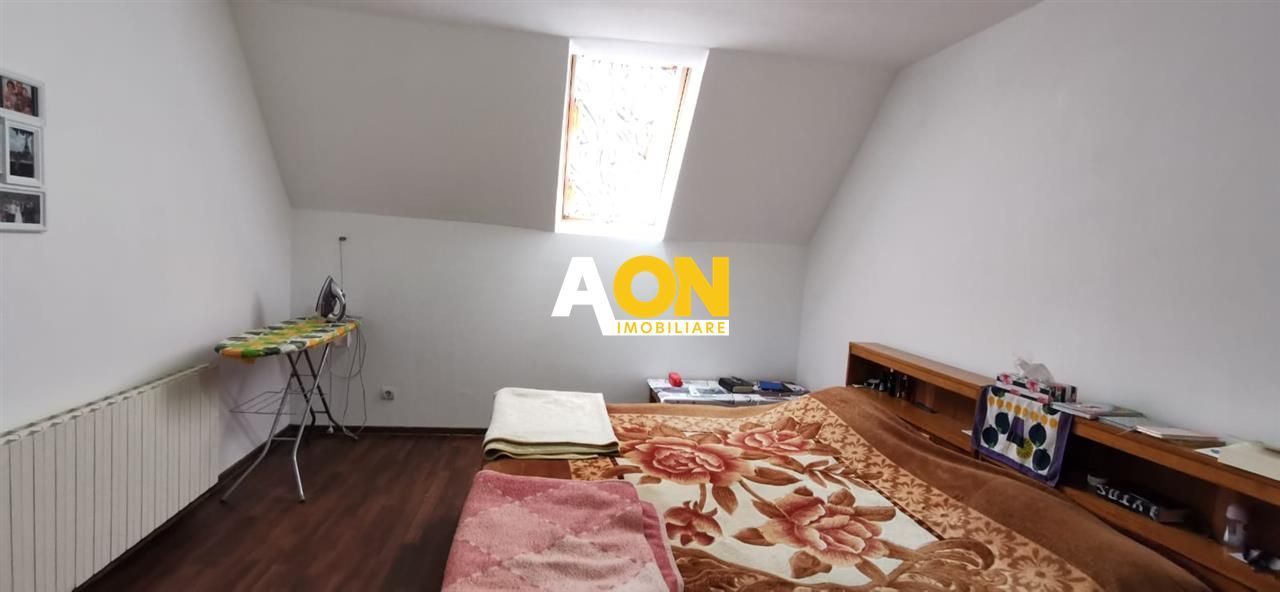 Casa in Centru zona linistita - Poză 5