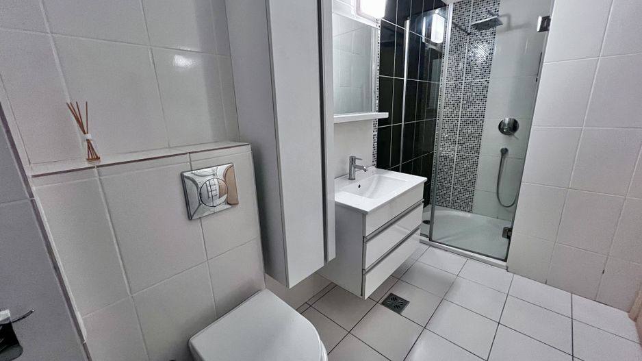 Apartament 2 camere, vedere frontală la lac – Solid Residence, nr. 383 - Poză 11