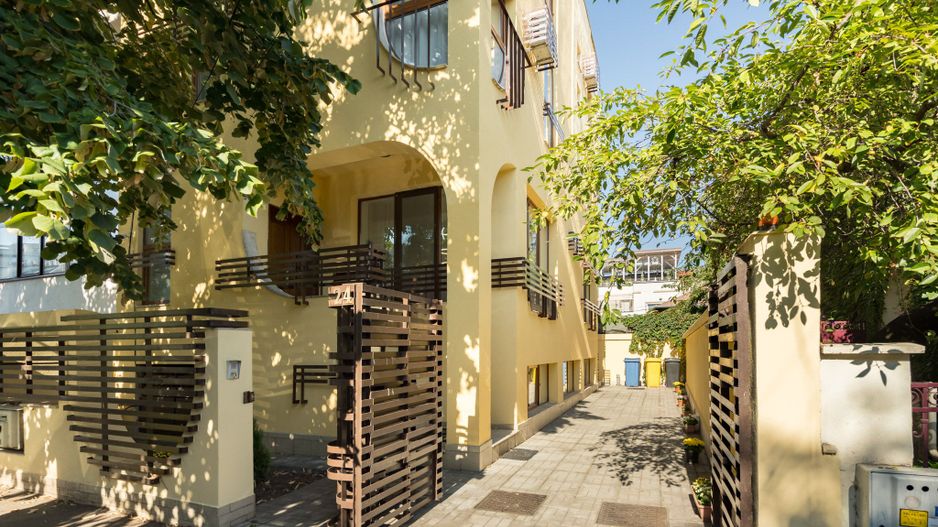 COMISION 0% - Vila NOUA pentru birouri 220mp utili, parcare proprie,8 min metrou - Poză 1