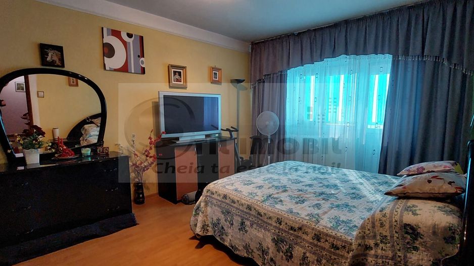 APARTAMENT 2 CAM DECOMANDAT ALEXANDRU ETAJ 5 DIN 10 LIBER - Poză 4