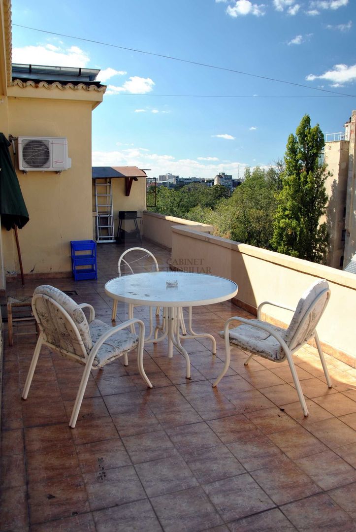 2 camere + terasa | Cismigiu | Decomandat | Centrala Proprie - Poză 1