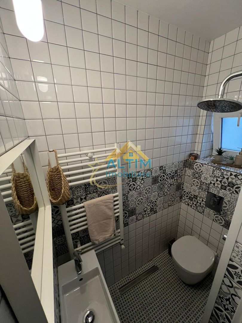 OPORTUNITATE: Garsonieră în Centrul Istoric, Brașov - Poză 6