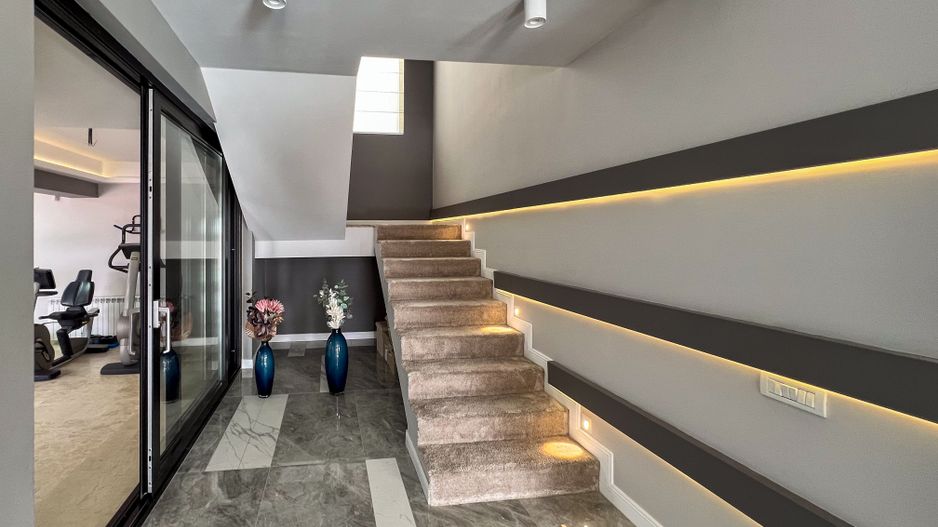 Ready to move  |  Vila premium cu piscina și jacuzzi încălzite - Poză 32