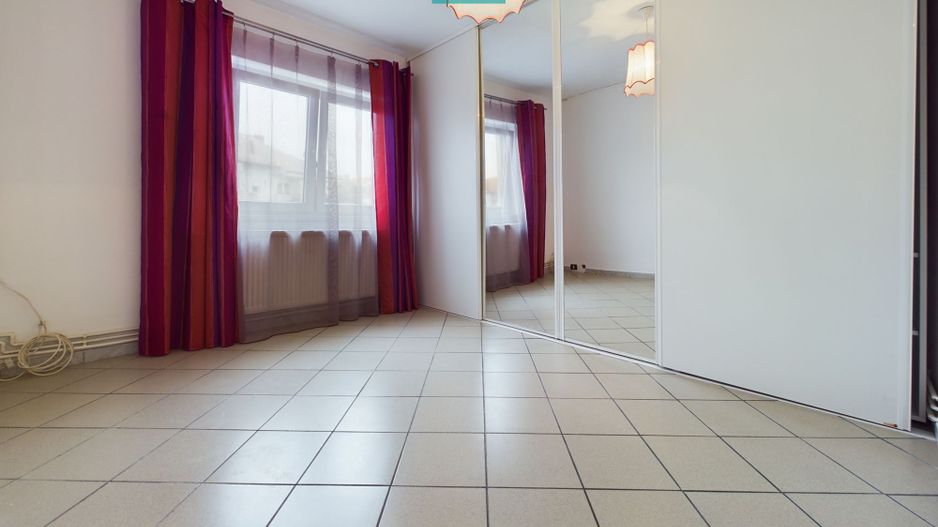 Apartament cu 3 camere în Alfa - Poză 6