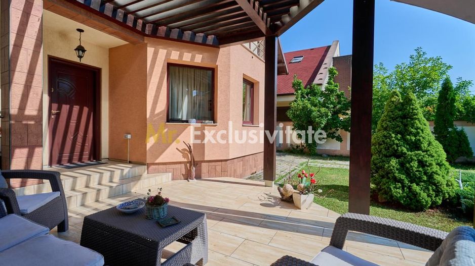 Casa + 305 mp terem curte proprie in zona rezidentiala Gavana - Poză 18