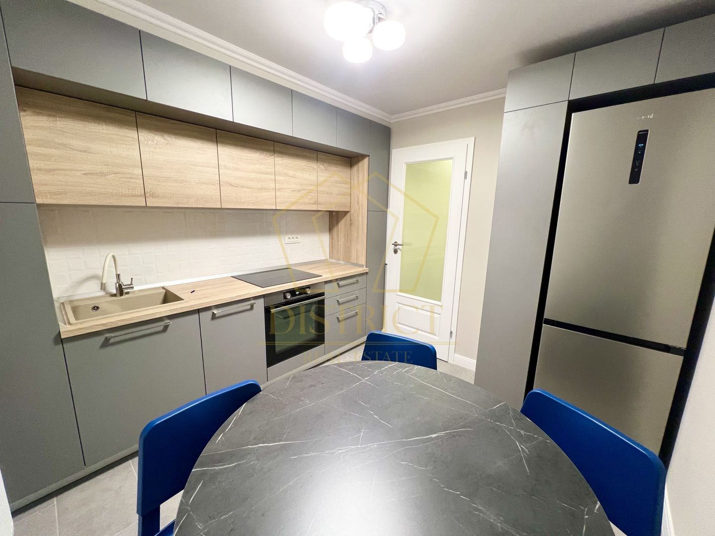 Apartament superb cu 3 camere | Circumvalatiunii | COMISION 0 - Poză 4