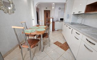 Ultracentral - 3 camere decomandat - 2 băi - 2 balcoane - Poză 9