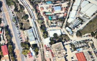 Teren pe Basarabiei, langa Cora si metrou - Poză 2