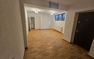Spațiu de închiriat 26 mp | Piața Victoriei | Ideal birou, beauty sau servicii - Poză 2