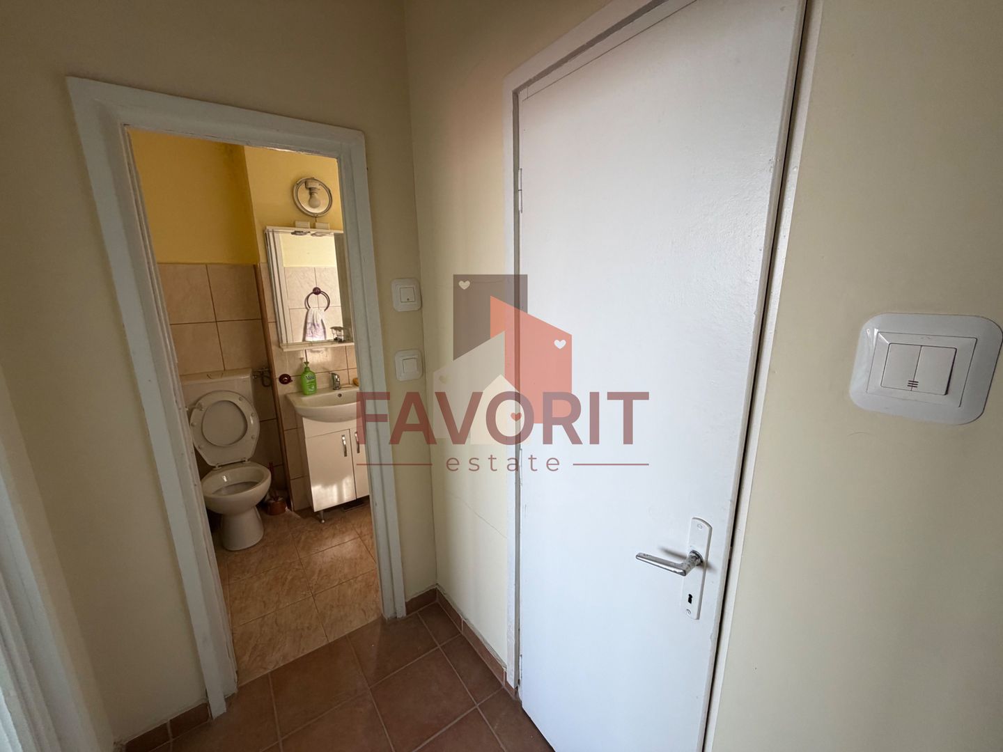 Decomandat. Etaj intermediar. Disponibil imediat - Poză 9