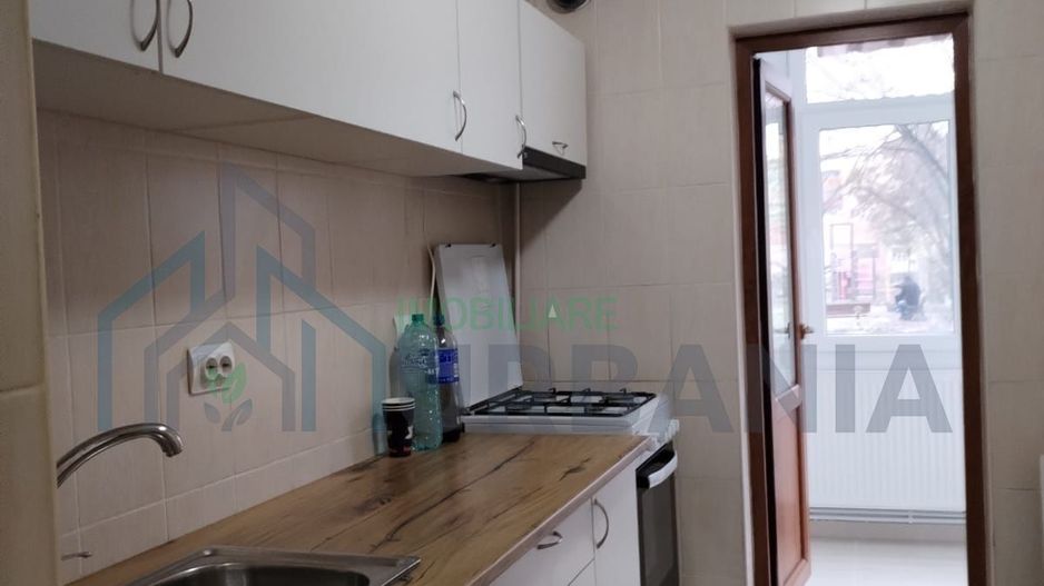 2 camere Galata sau schimb - Poză 1